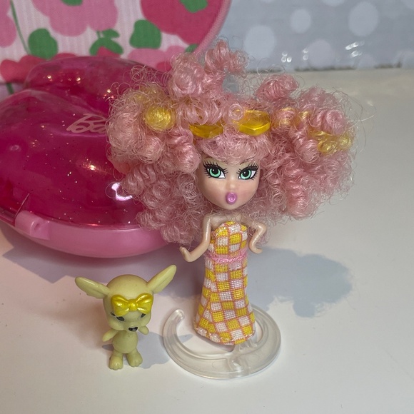🎁2 for $15- Mini Barbie B dolls with GAP purse - Picture 11 of 15